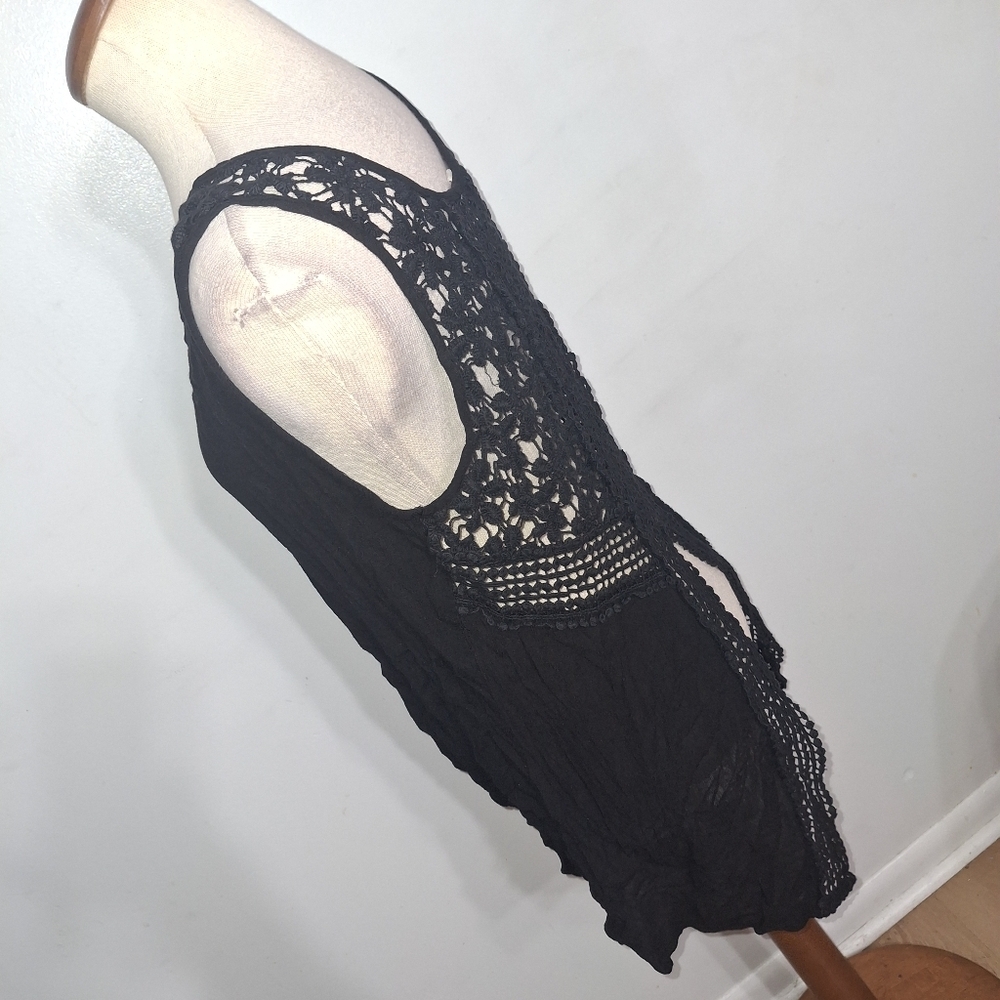 Stylish Black Tank Top- W Sz Large - Picture 6 of 9
